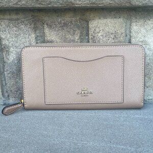 COACH CROSSGRAIN LEATHER ZIP AROUND WALLET CLUTCH WOMEN'S ACCESSORY PREPPY